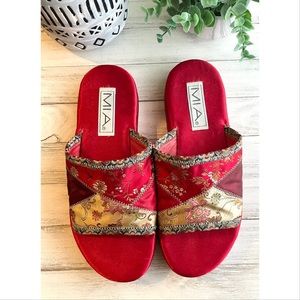 ❌4/$20 Y2K embroidered red floral slippers, house shoes, platform MIA sandals